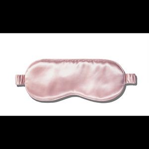 🆕 with tags and box Slip brand pink silk sleeping mask